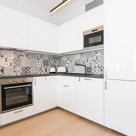 -sky House-domuses Apartments- Luxurious With Parking 아파트