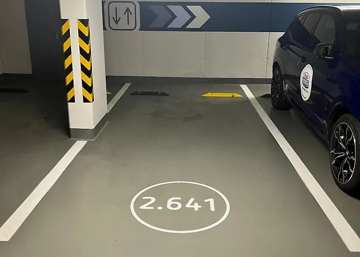 아파트 -sky House-domuses Apartments- Luxurious With Parking 브라티슬라바