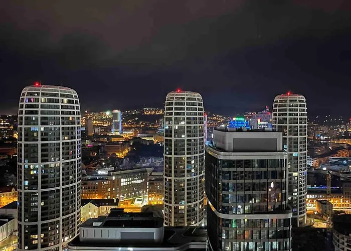 -sky House-domuses Apartments- Luxurious With Parking 브라티슬라바